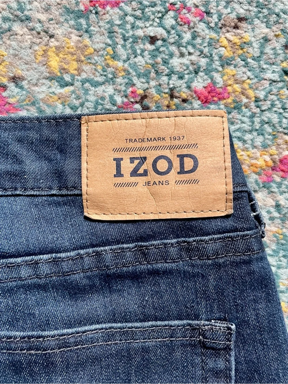 IZOD Men's Dark Blue Straight Fit Jeans 36/32